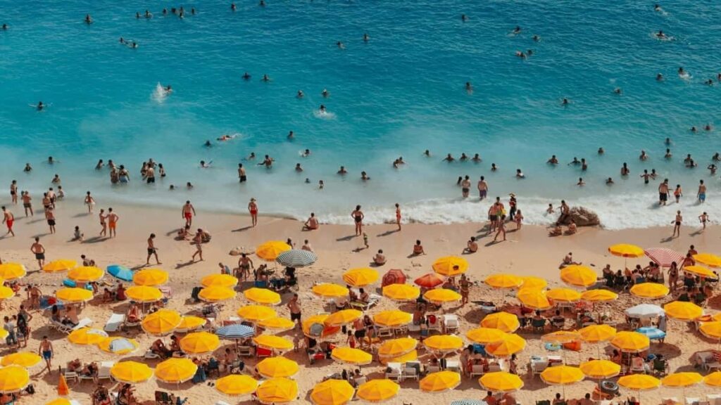 Top 10 WhatsApp Influencers You Should Collaborate With in Brazil