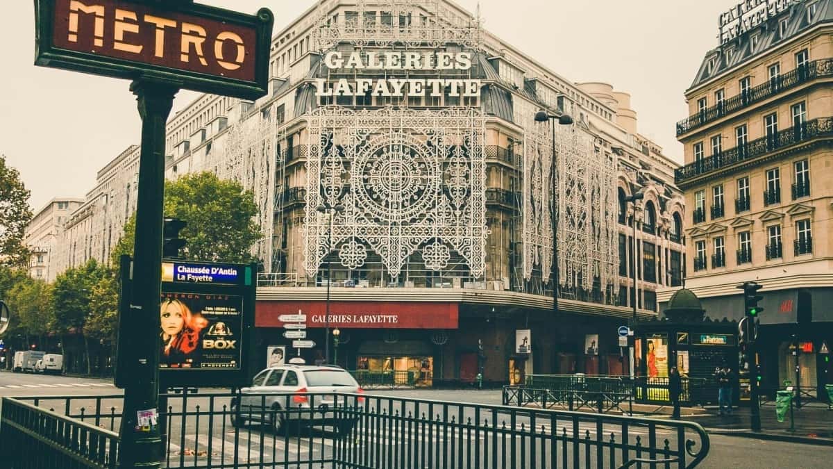 Advertisers: Find Italy Twitch Creators for Product Drops