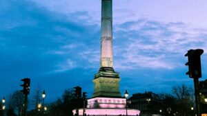 Practical guide for Irish advertisers to locate Bahrain-based Xiaohongshu creators, vet them, and run joint campaignslocal insights, risks, and step-by-step outreach.