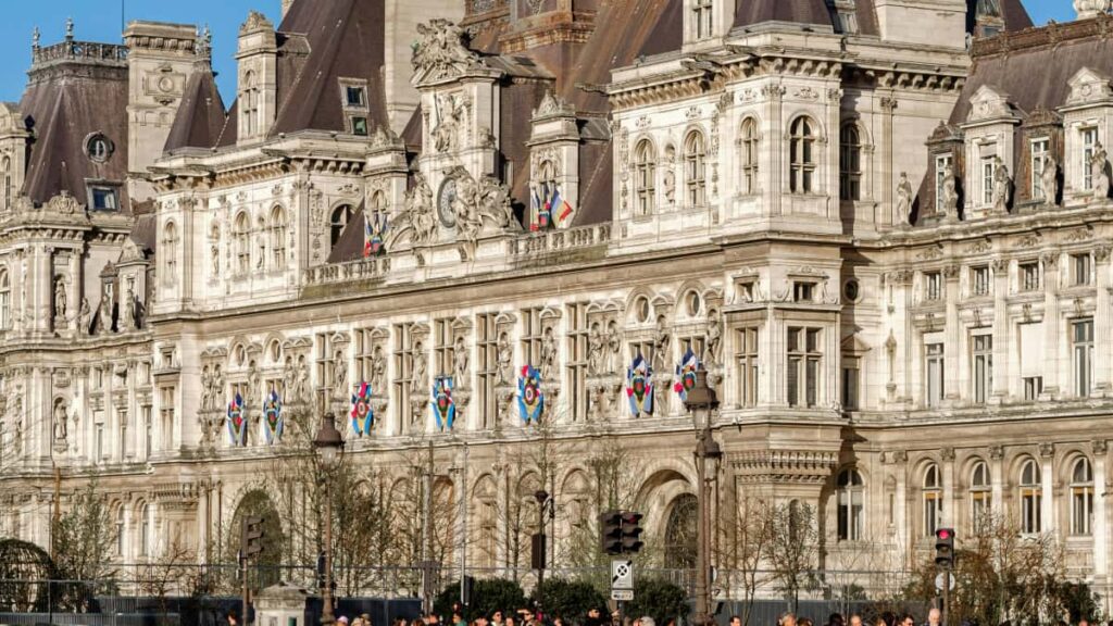 Practical guide for Irish advertisers to find Turkey-based KakaoTalk creators, build partnerships and drive online store sales with creator-led discovery commerce.