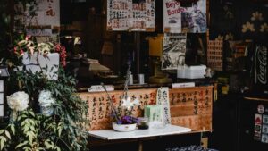 Practical guide for Ireland-based creators to contact Thailand brands on Telegram and present product benefits clearly outreach scripts, channel tactics, and follow-up playbook.